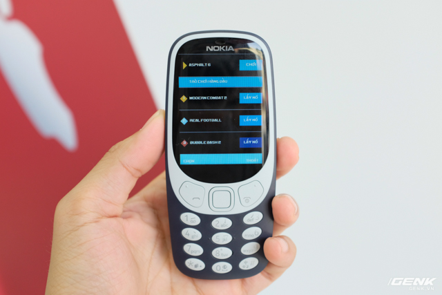  Bên cạnh Snake, Nokia 3310 còn có một số trò chơi khác như Asphalt 6, Mordern Combat 2, Real Football hay Bubble Dash 2 