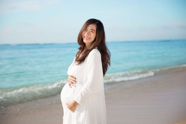 Mẹ xấu khi mang thai sẽ sinh con xinh đẹp có đúng?