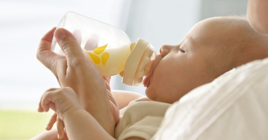 sữa giúp bé tăng cân tốt