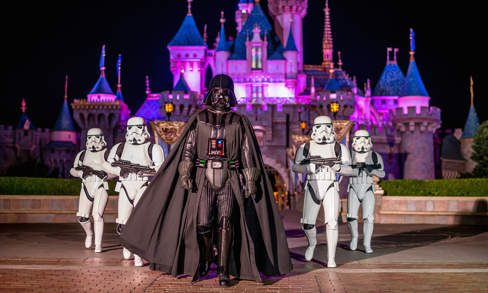 Disneyland ở Paris tổ chức "Season of the Force”, hứa hẹn mang đến cho du khách không gian